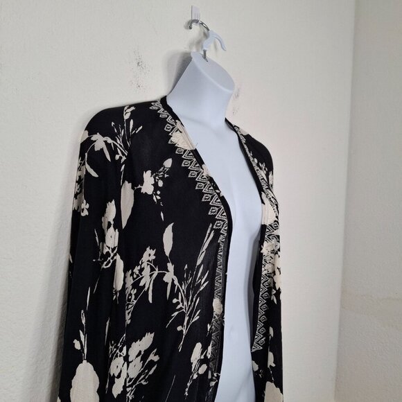 Lucky Brand Floral Kimono Sz O/S Embroidered Neutral Minimalist Boho Beach - Picture 5 of 12
